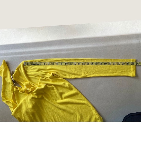 NWT Gap lemon yellow long sleeve tee, womens size L - Picture 12 of 13